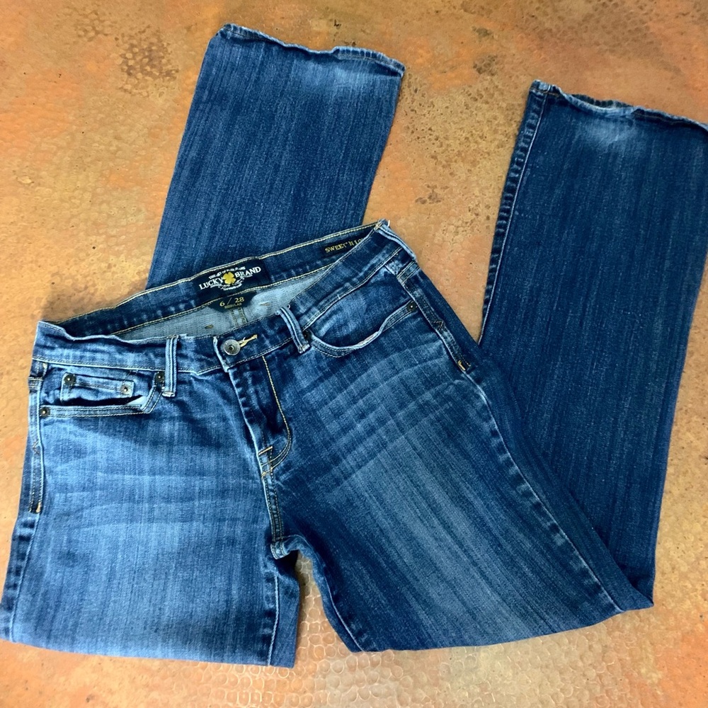 LUCKY BRAND jeans